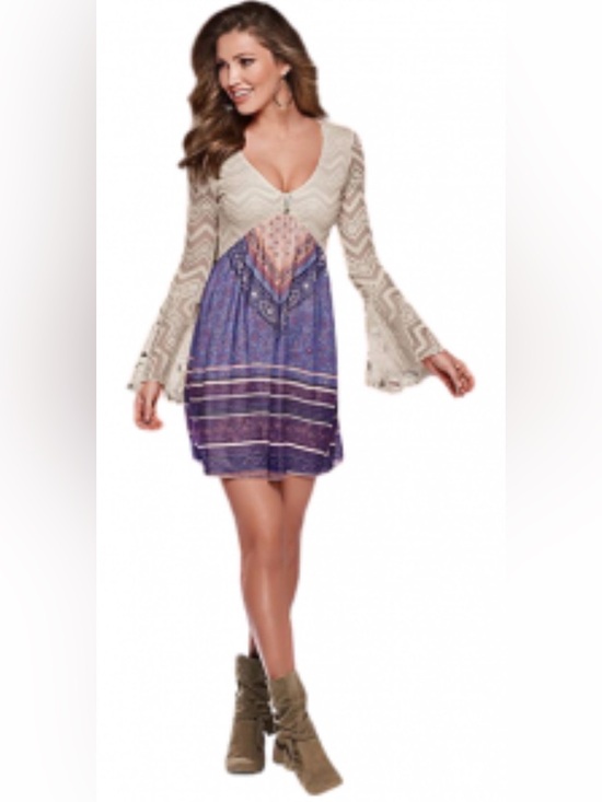 VENUS Dresses & Skirts - Venus Boho Lace-Trim Mini Dress in Cream and Purple
